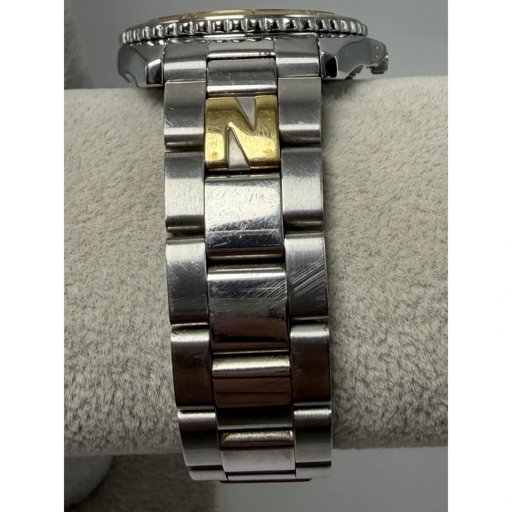 Nautica it has